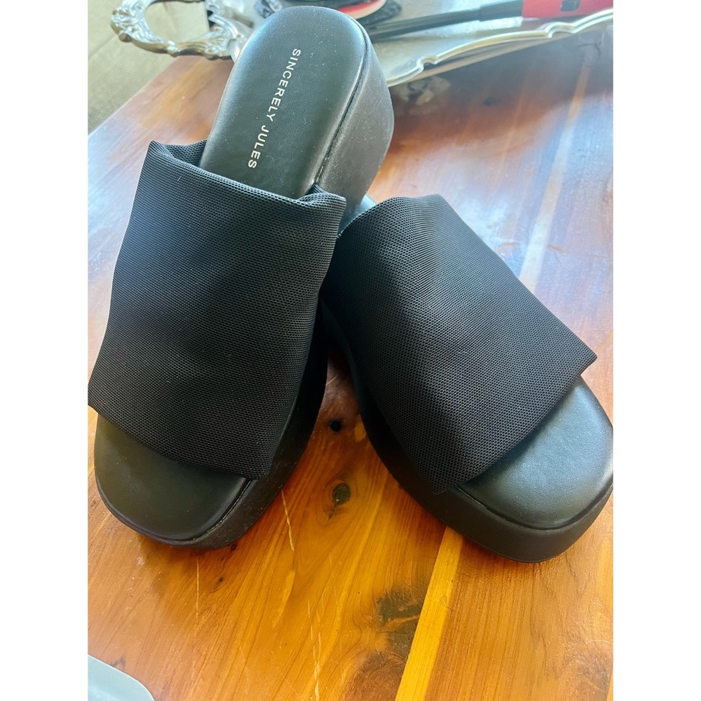 Sincerely Jules Black Sandals Size 9
